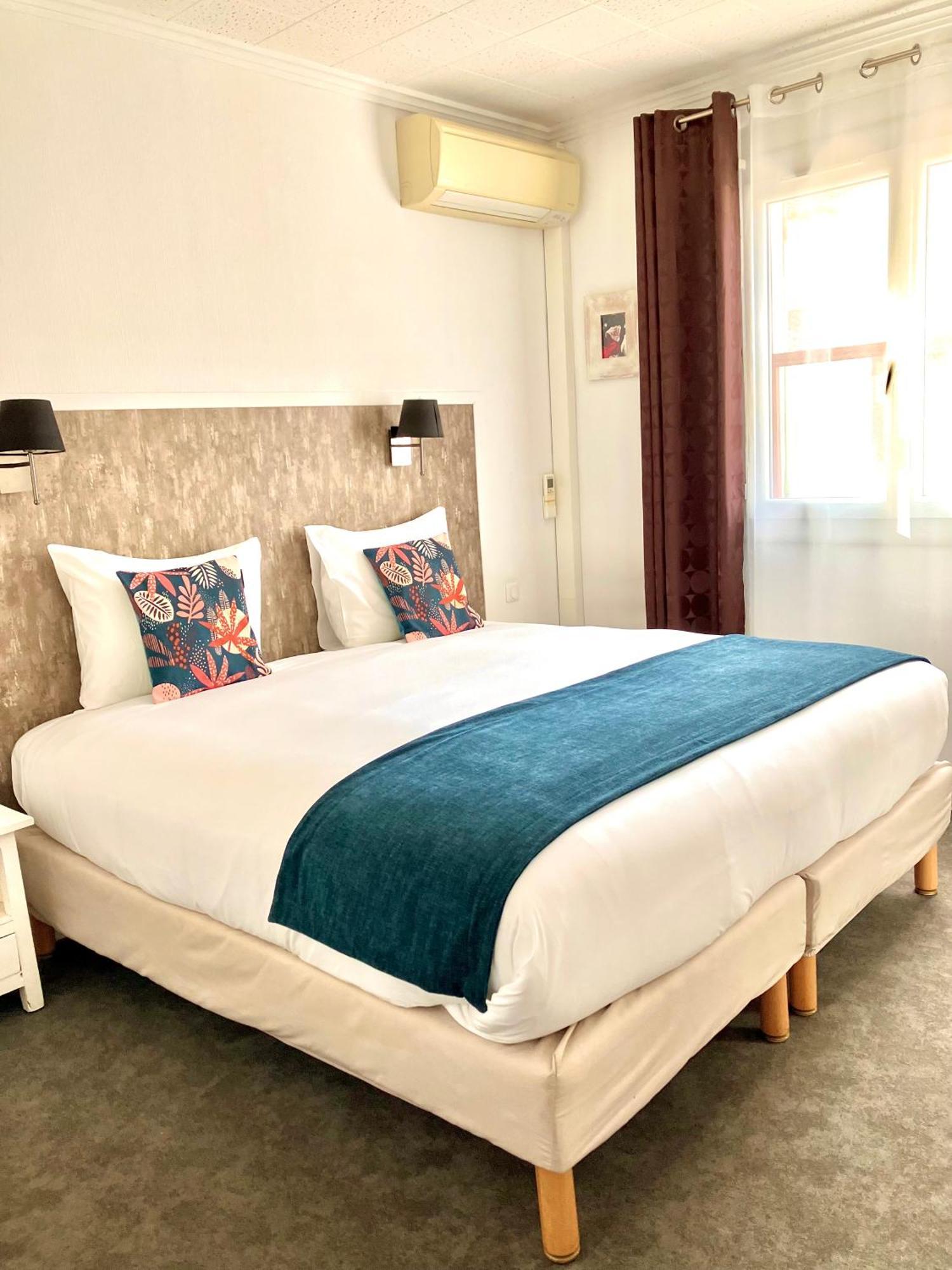 Hotel Lou Marques Saintes-Maries-de-la-Mer Dış mekan fotoğraf